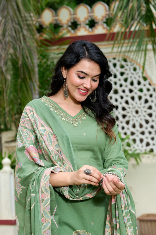 Elegant design kurti pant with dupatta style for Everyday